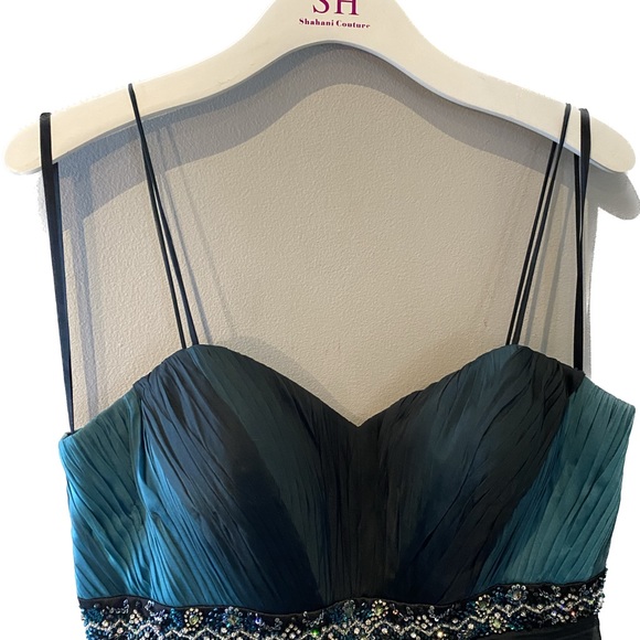 Shahani Couture ombré chiffon evening gown size 18 - Picture 11 of 15